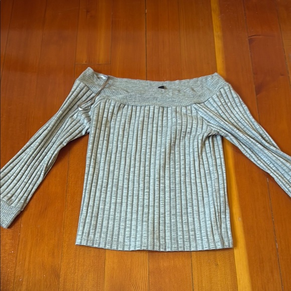 Topshop Gray Ribbed Off-Shoulder Sweater - Picture 1 of 1